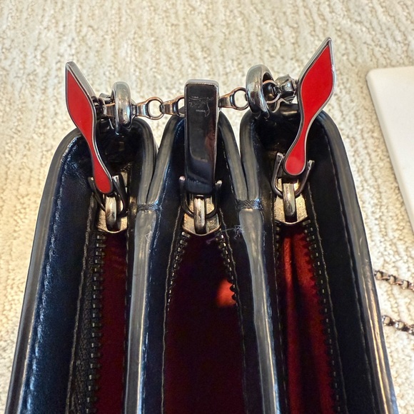 Christian Louboutin Triloubi Small Shoulder Bag Calf Leather Black - Picture 11 of 16